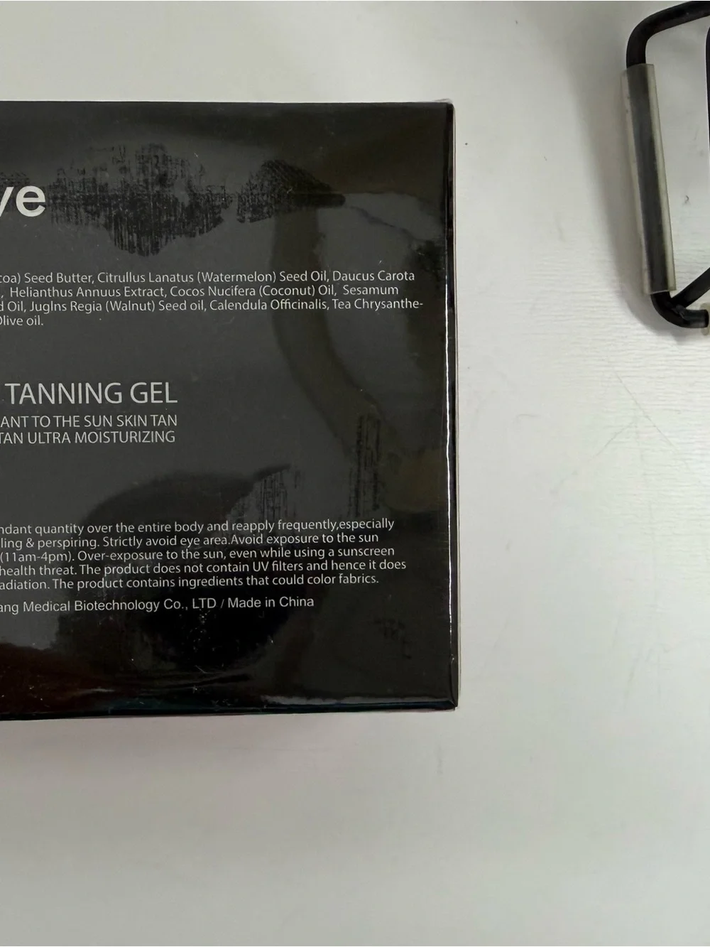 MAREEKEVEN Watermelon INTENSIVE TANNING GEL FOR DARK & TOLERANT TO THE SUN SKIN